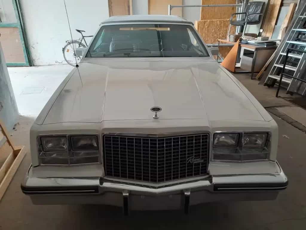 Buick Riviera Cabrio 5.0 V8 07/1983-photo-6