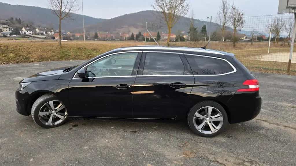 Peugeot 308 SW Allure 10/2019-photo-7