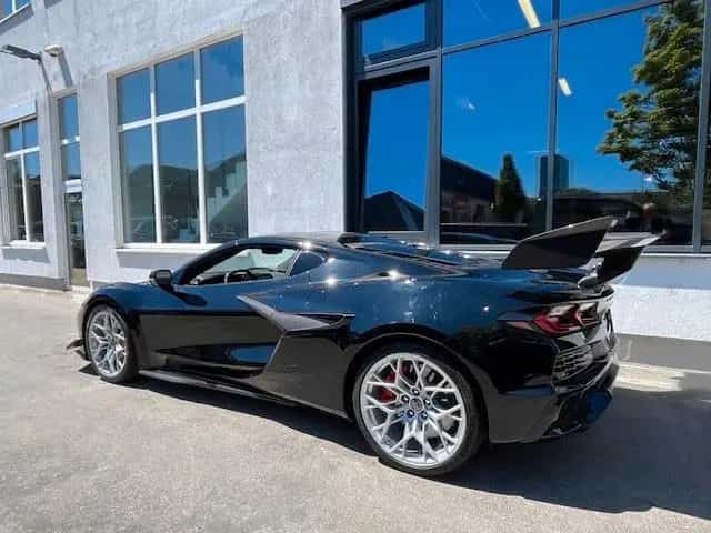Corvette ZR 1 ZR1 Coupe 3LT  ZULASSUNGSFERTIG 2026 null-photo-4