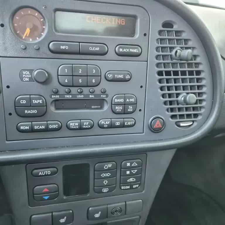 Saab 900 2.0 S 91000 KM AUTOM- ALU KLIMAAUTOMATIK 04/1996-photo-12