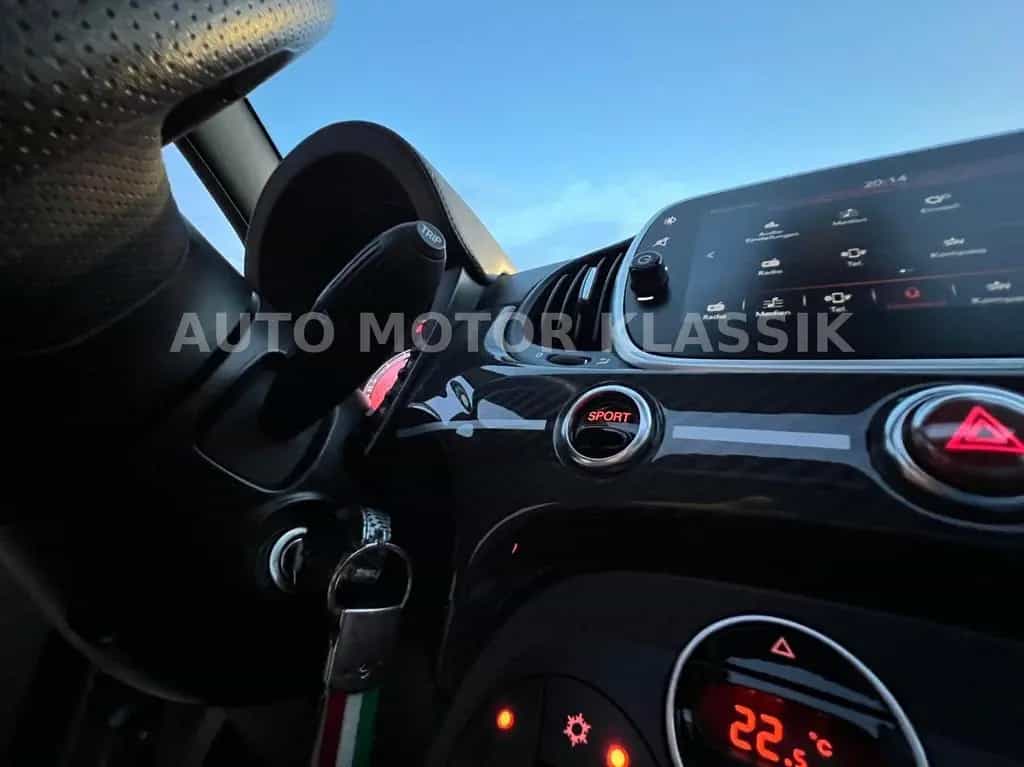 Abarth 695 Rivale 175thAnniversay Ultra Limited Edition 04/2018-photo-34