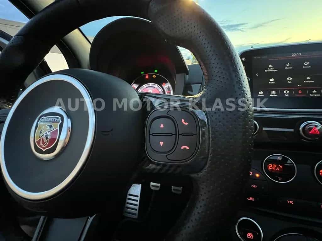 Abarth 695 Rivale 175thAnniversay Ultra Limited Edition 04/2018-photo-36