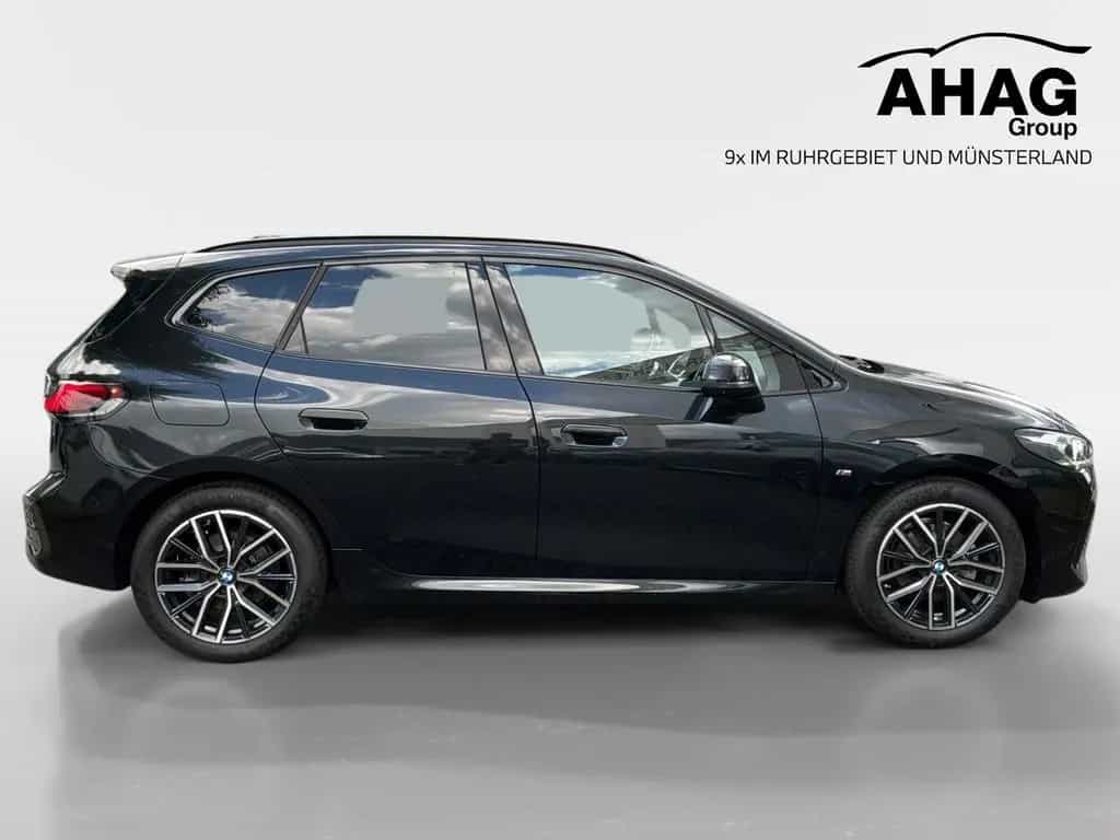 BMW 220 Active Tourer 220i Active Tourer Aut. 12/2023-photo-2