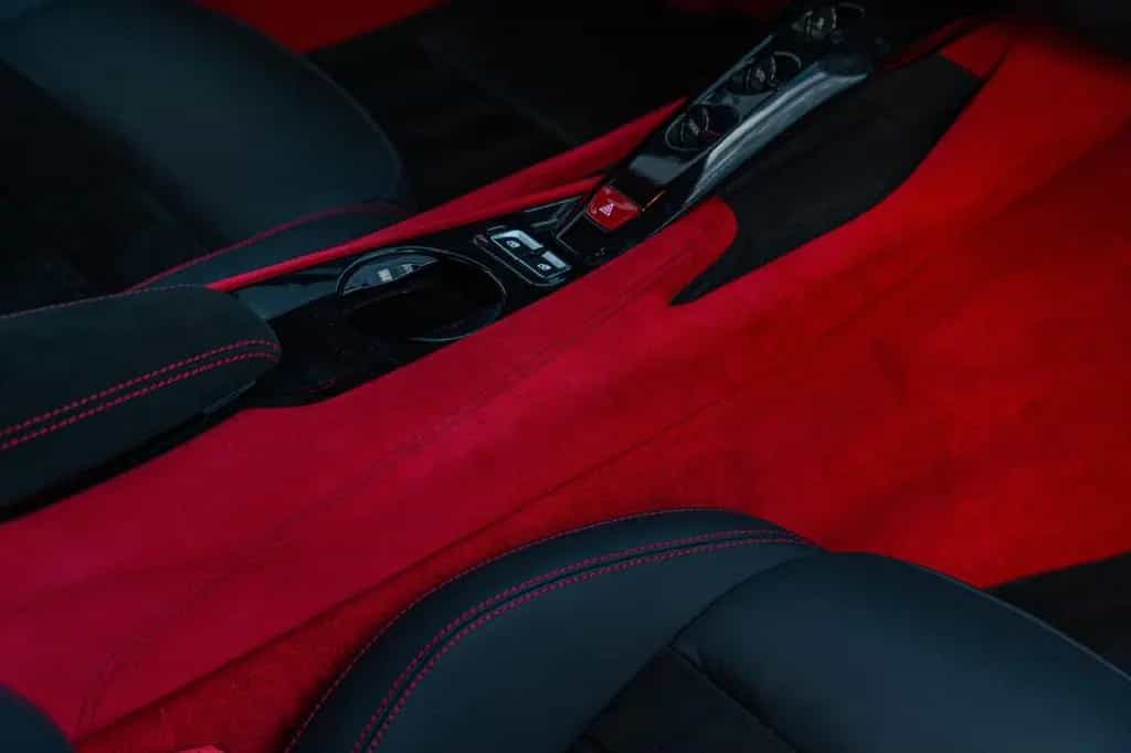 Ferrari F12 Berlinetta *ALCANTARA*CUSTOM*CARBON* 02/2012-photo-37