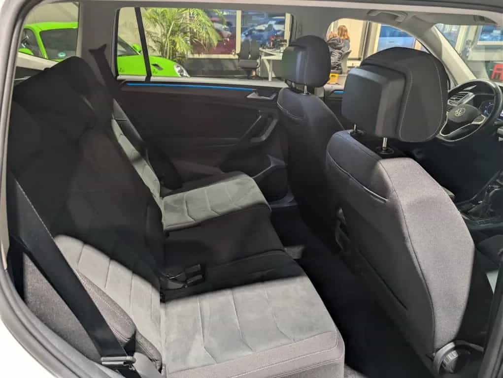 Volkswagen Tiguan Allspace 2.0 TDI 4Moti DSG Elegance 8fach 05/2023-photo-9