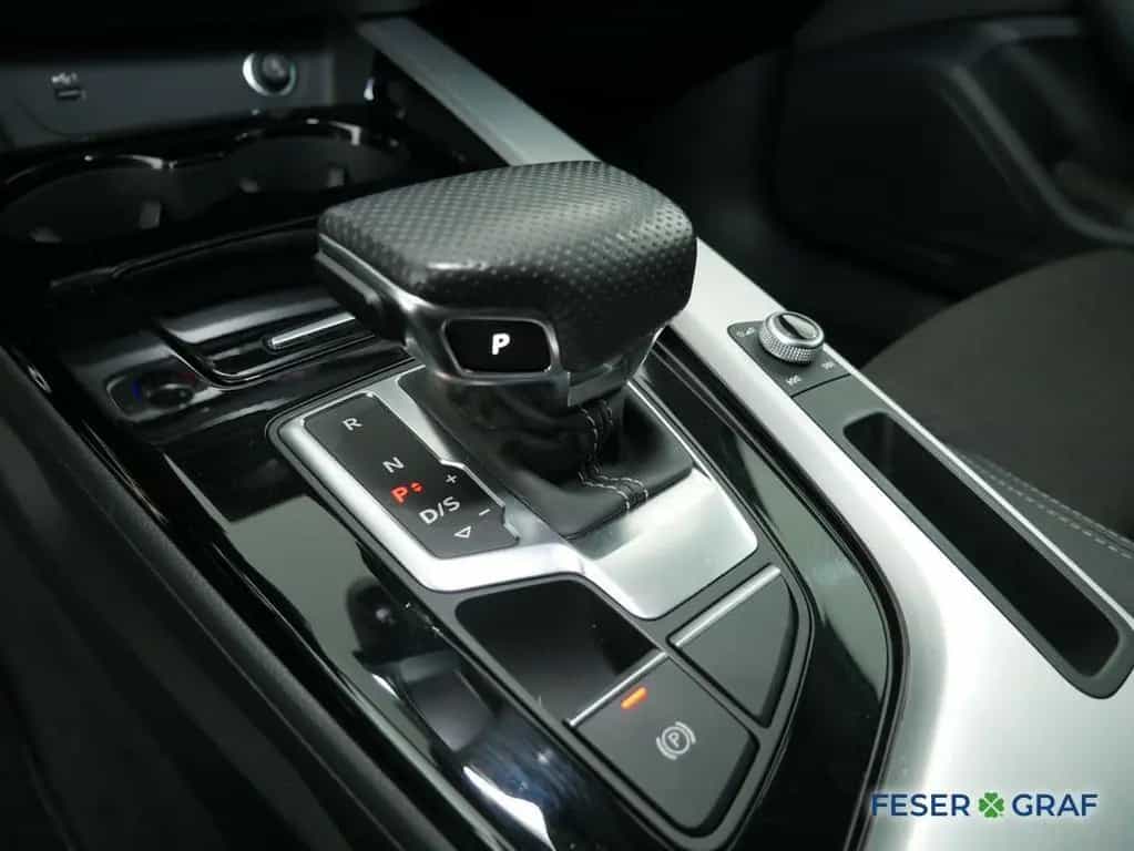 Audi A4 Avant 45 TFSI qu S Line Int Navi,Leder,Kamera 11/2021-photo-8
