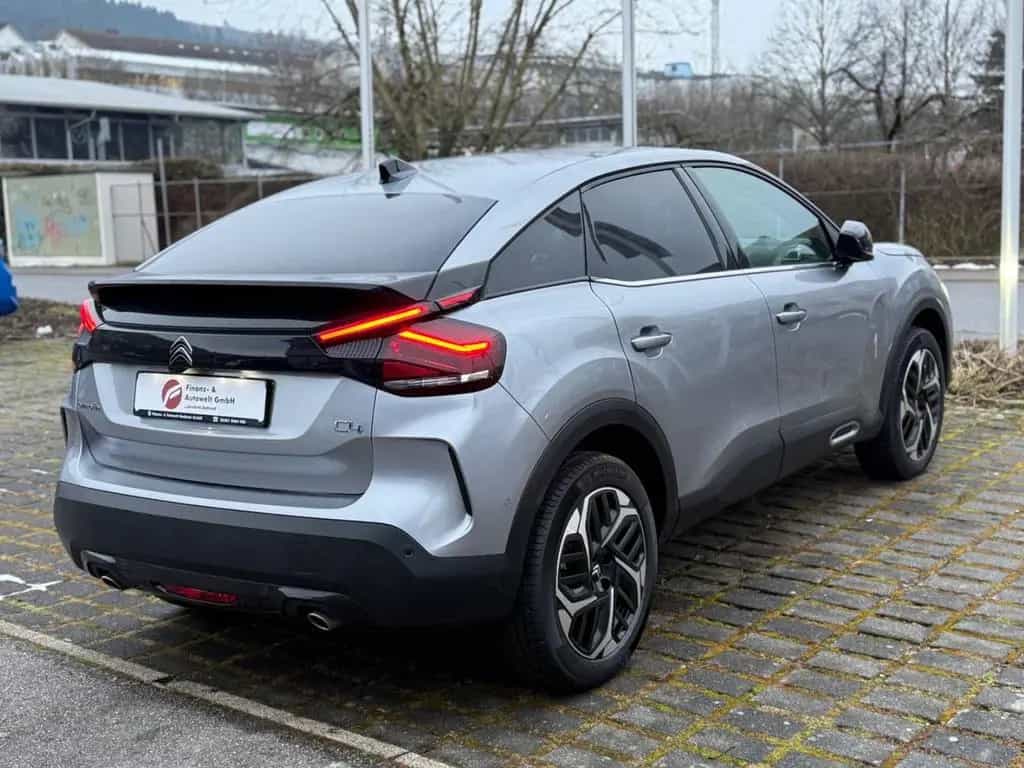Citroën C4 Lim. 1.2 Shine/Autom./360Kamera/Schiebedach 08/2023-photo-3