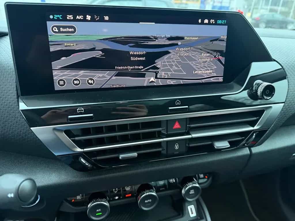 Citroën C4 Lim. 1.2 Shine/Autom./360Kamera/Schiebedach 08/2023-photo-9