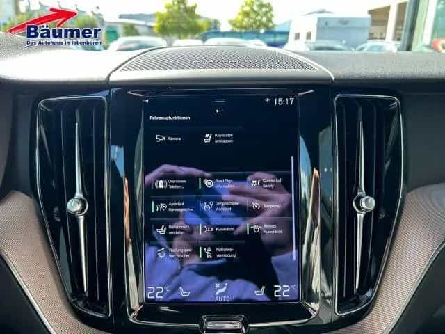 Volvo XC60 B5 Diesel Geartronic AWD R-Design *Standhzg 08/2021-photo-19