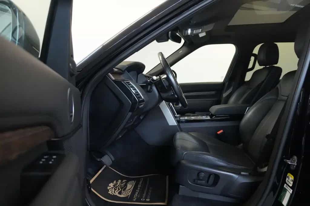 Land Rover Discovery 5 2.0 TD SD4 HSE Luxury 7Sitzer Pano 05/2020-photo-10