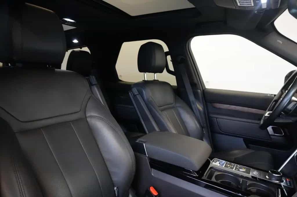 Land Rover Discovery 5 2.0 TD SD4 HSE Luxury 7Sitzer Pano 05/2020-photo-18