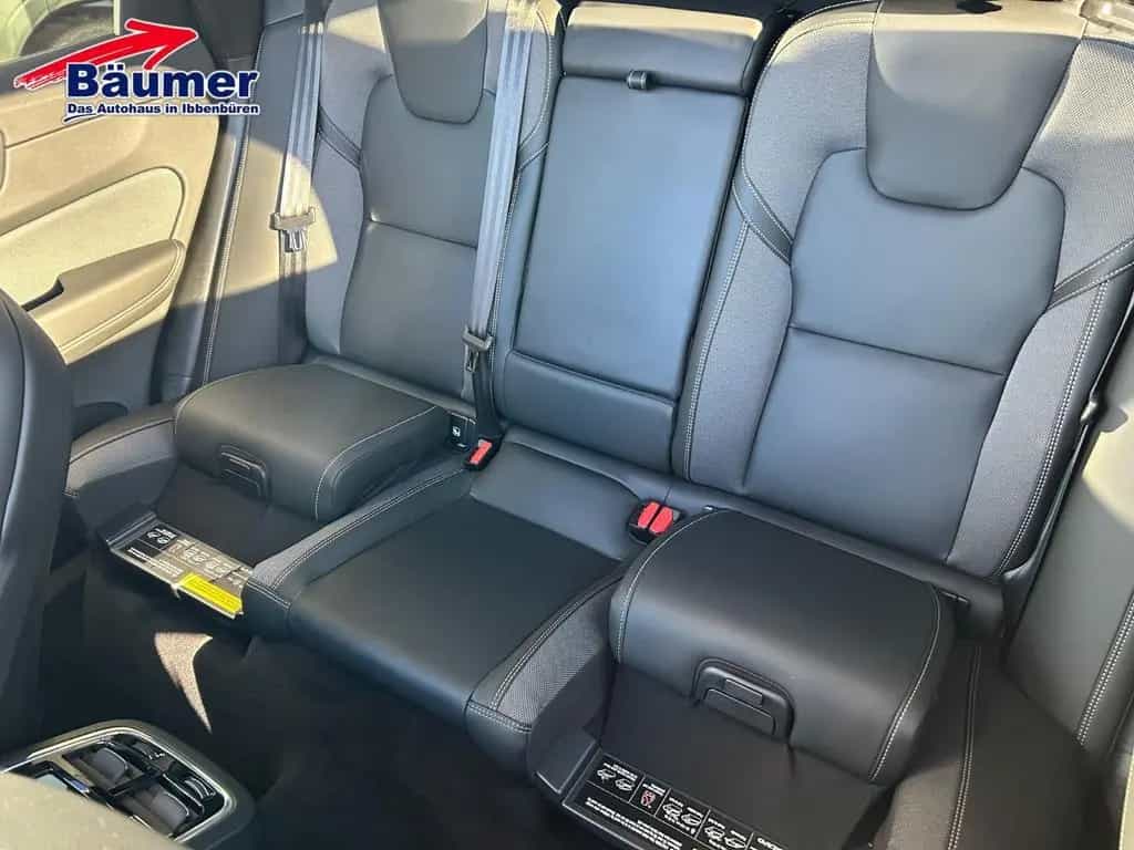 Volvo XC60 B4 Diesel Ultimate Dark AWD Geartronic +AHK 12/2023-photo-12