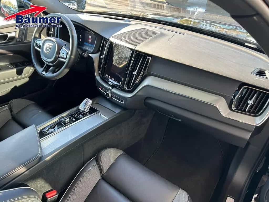 Volvo XC60 B4 Diesel Ultimate Dark AWD Geartronic +AHK 12/2023-photo-13