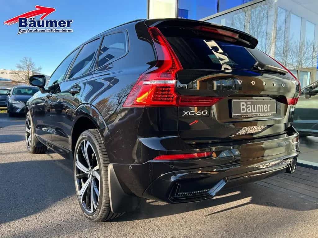 Volvo XC60 B4 Diesel Ultimate Dark AWD Geartronic +AHK 12/2023-photo-2