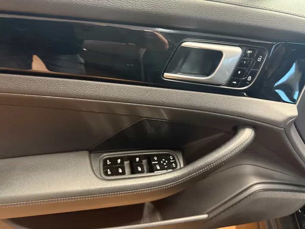Porsche Panamera 4/Scheck.H/Garantie/AppleCar/Service 08/2020-photo-7