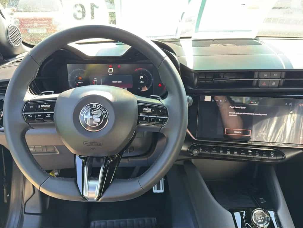 Alfa Romeo Junior Ibrida 1.2 VGT 48V-Hybrid 107 kW Q4, Hybr 09/2025-photo-6
