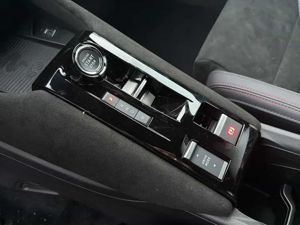Alfa Romeo Junior Sport-/Technologie-Paket, ab 298 € i.M. 09/2025-photo-9