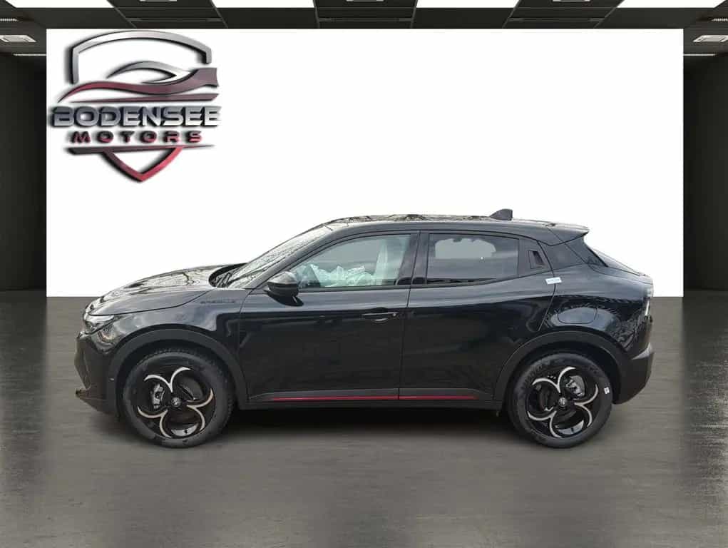 Alfa Romeo Junior Ibrida 1.2 VGT 48V-Hybrid 100 kW Speciale 09/2025-photo-2