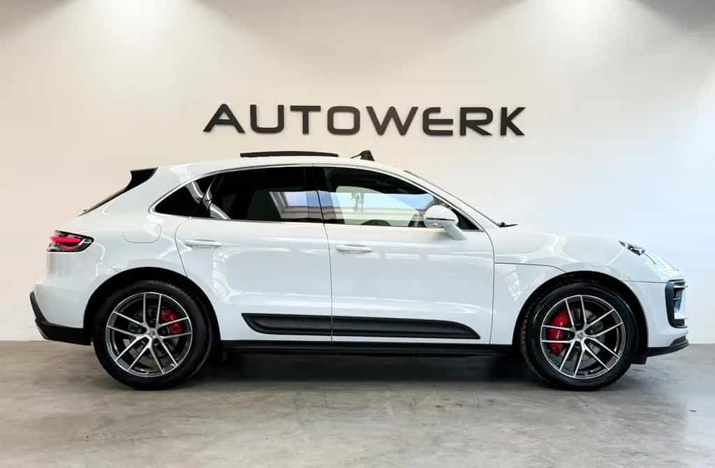 Porsche Macan S*360° *LUFTFAHRWERK*PANO*18-Wege*AHK* 07/2022-photo-1