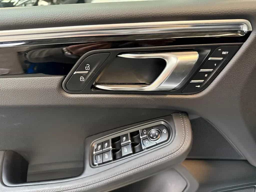Porsche Macan S*360° *LUFTFAHRWERK*PANO*18-Wege*AHK* 07/2022-photo-5