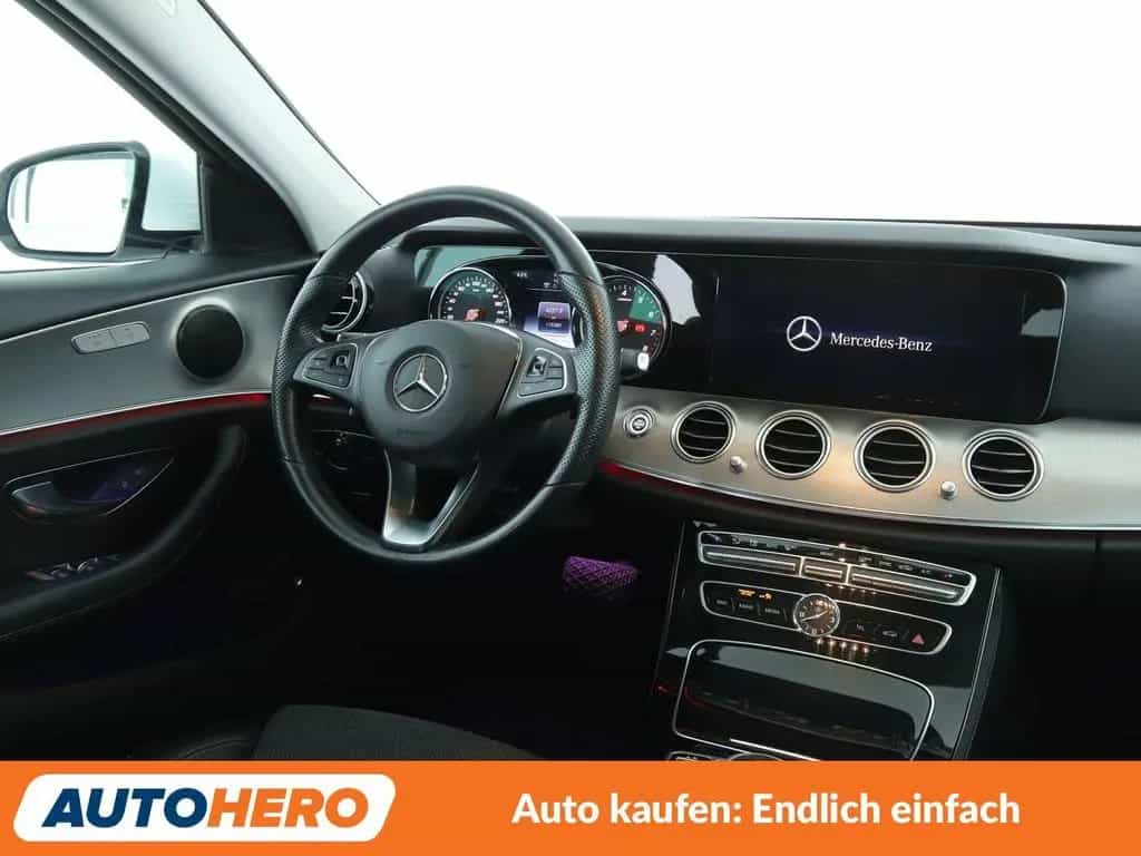 Mercedes-Benz E-Class E 200 T Avantgarde*NAVI*CAM*PDC*SHZ* 05/2018-photo-12