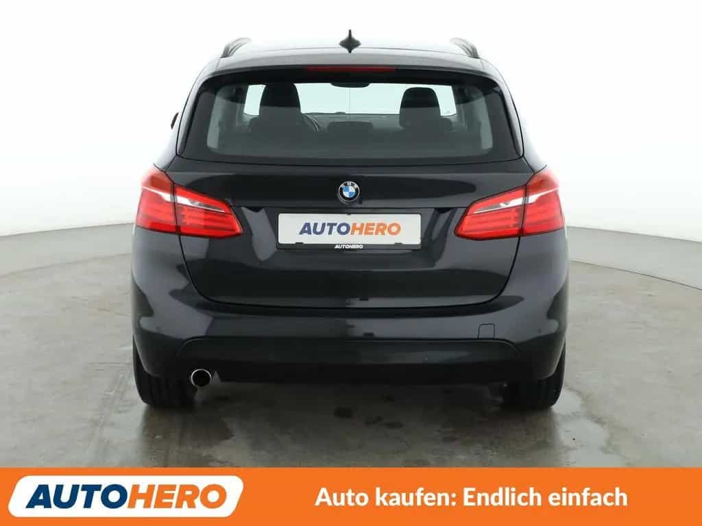 BMW 2 Series 03/2018-photo-4