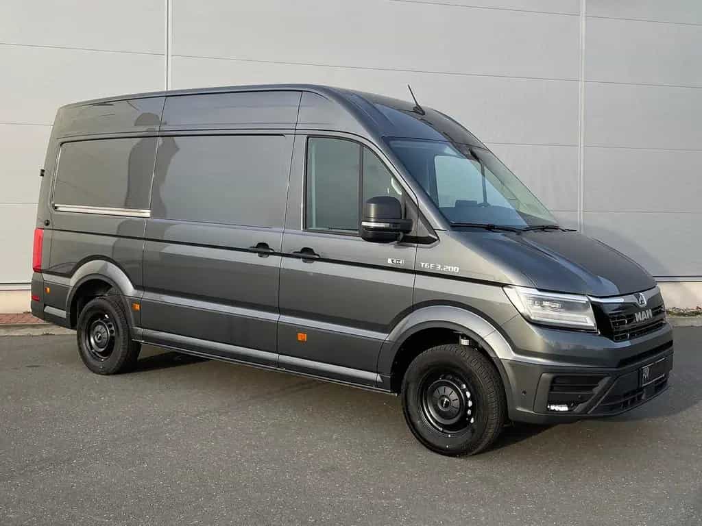 MAN TGE 3.200 L3H3 Kasten 4x4 CAMPER DREHSITZE AHK 01/2026-photo-1