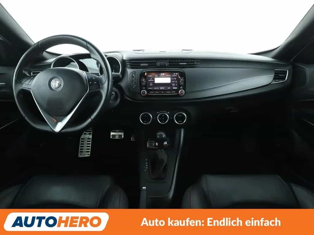 Alfa Romeo Giulietta 1.8 Turbo Veloce Aut.*NAVI*TEMPO*PDC* 04/2018-photo-11
