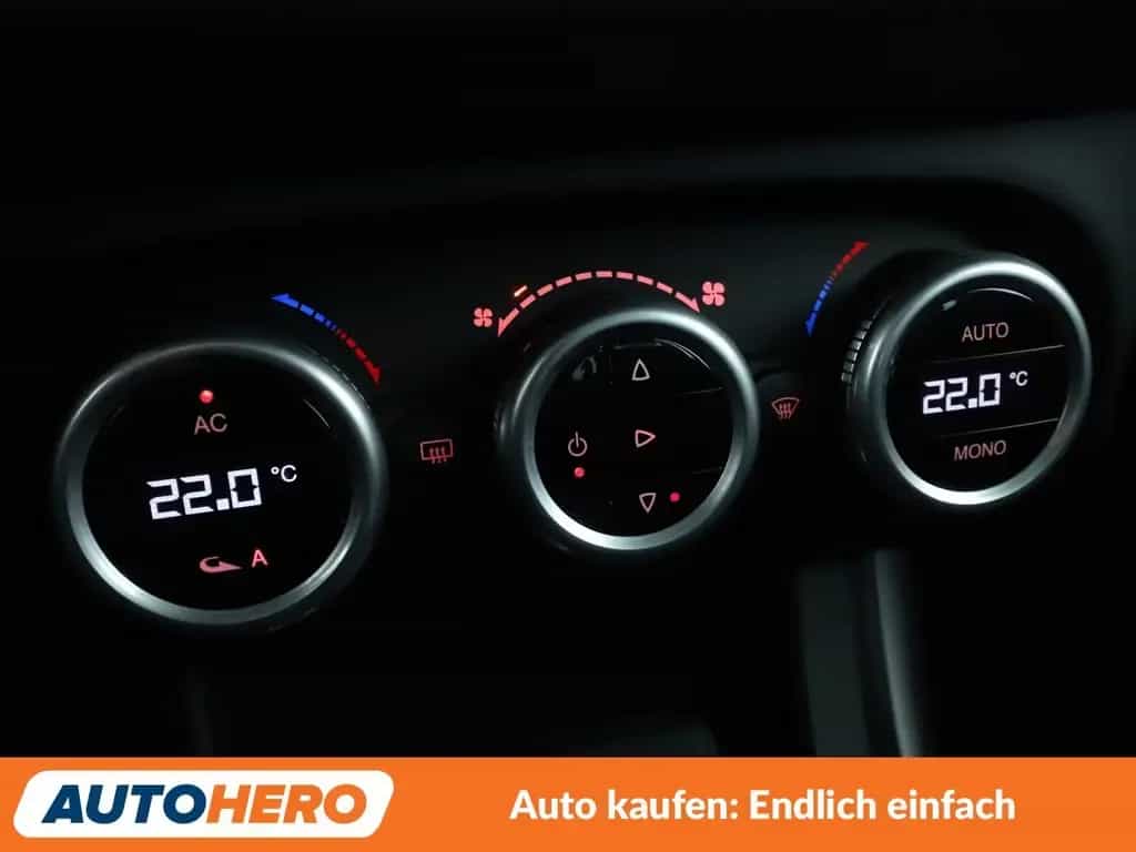 Alfa Romeo Giulietta 1.8 Turbo Veloce Aut.*NAVI*TEMPO*PDC* 04/2018-photo-21