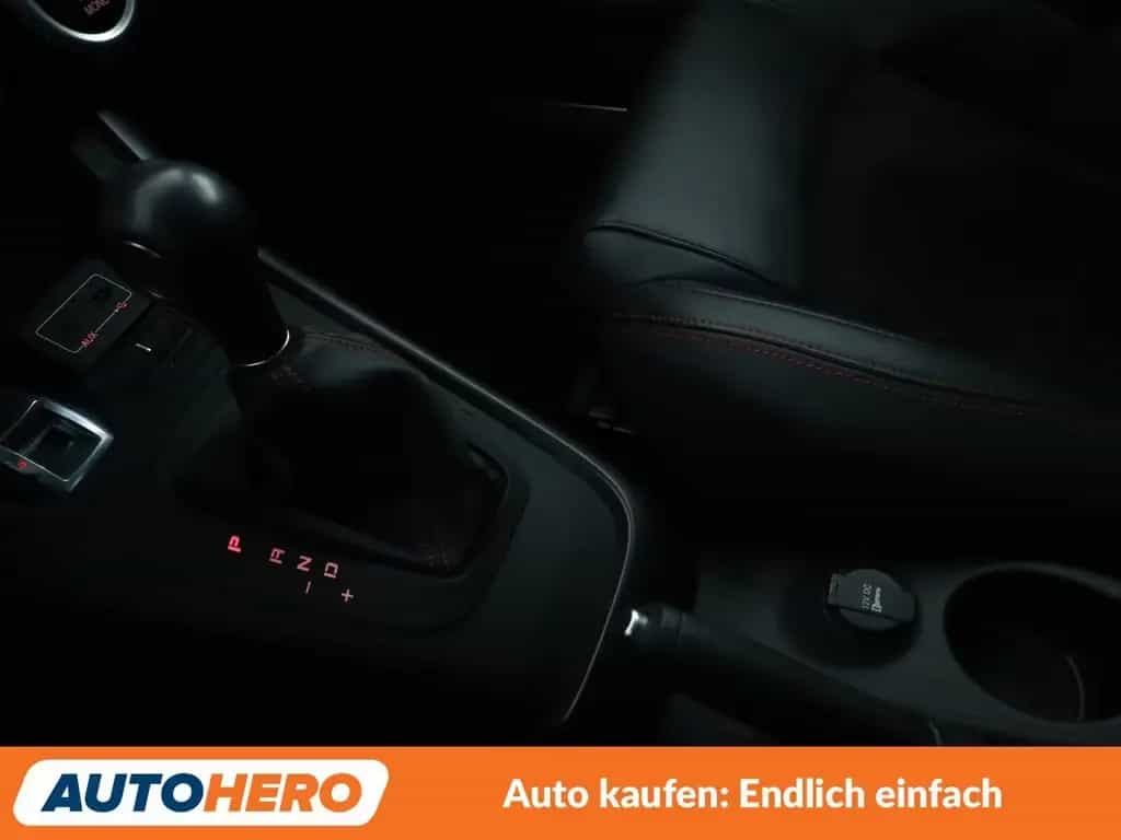 Alfa Romeo Giulietta 1.8 Turbo Veloce Aut.*NAVI*TEMPO*PDC* 04/2018-photo-22