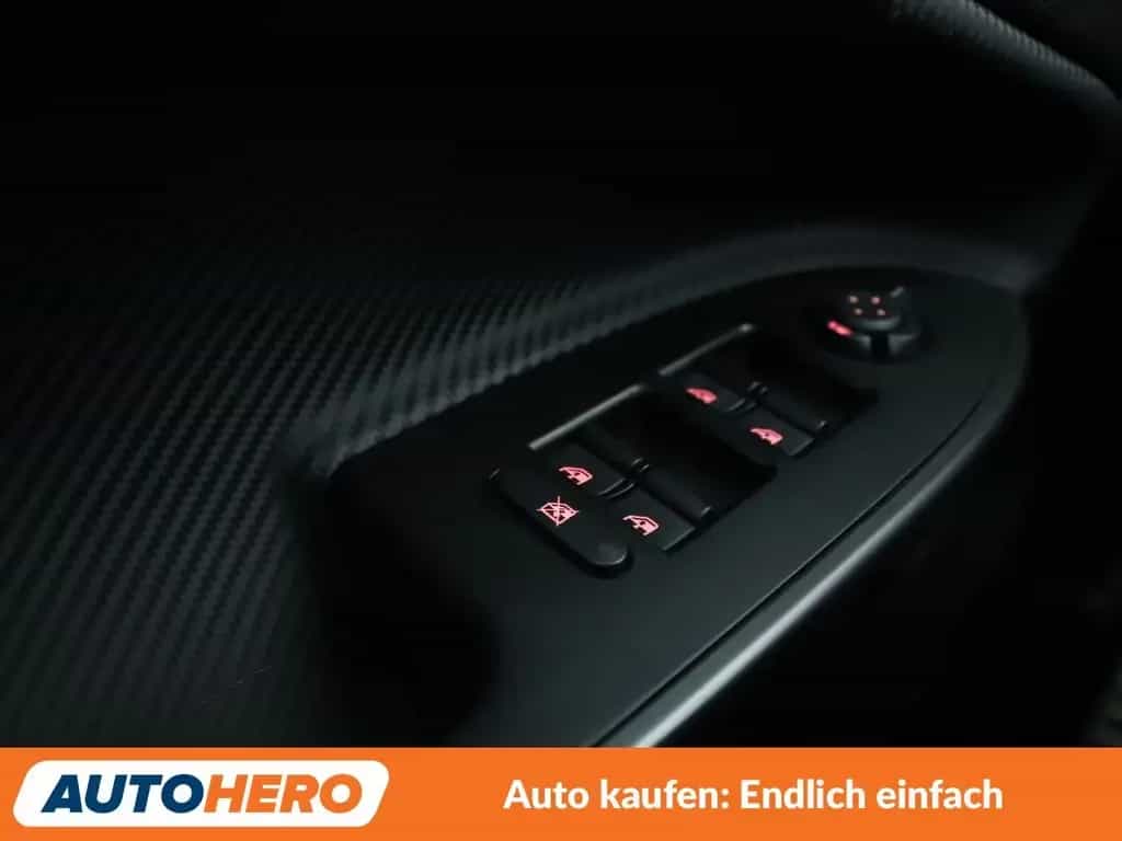 Alfa Romeo Giulietta 1.8 Turbo Veloce Aut.*NAVI*TEMPO*PDC* 04/2018-photo-24