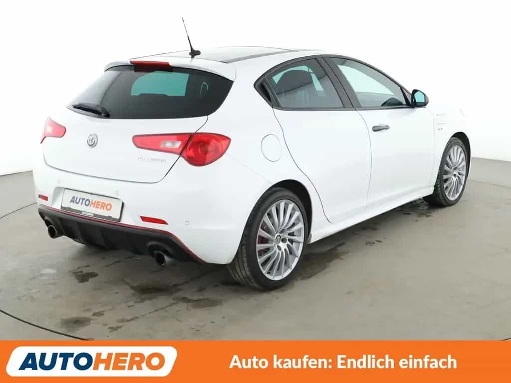 Alfa Romeo Giulietta 1.8 Turbo Veloce Aut.*NAVI*TEMPO*PDC* 04/2018-photo-5