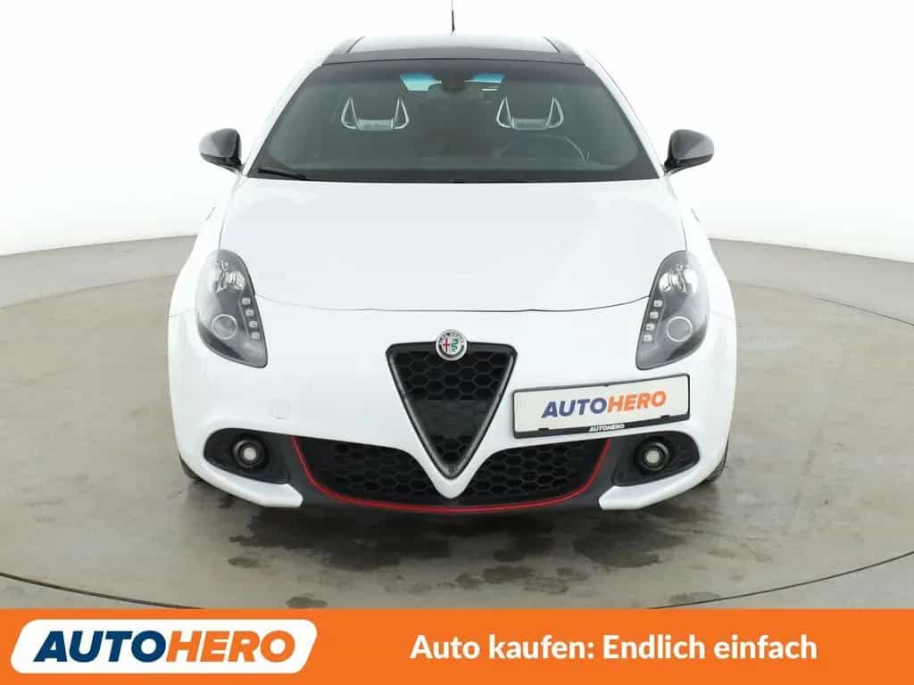 Alfa Romeo Giulietta 1.8 Turbo Veloce Aut.*NAVI*TEMPO*PDC* 04/2018-photo-8