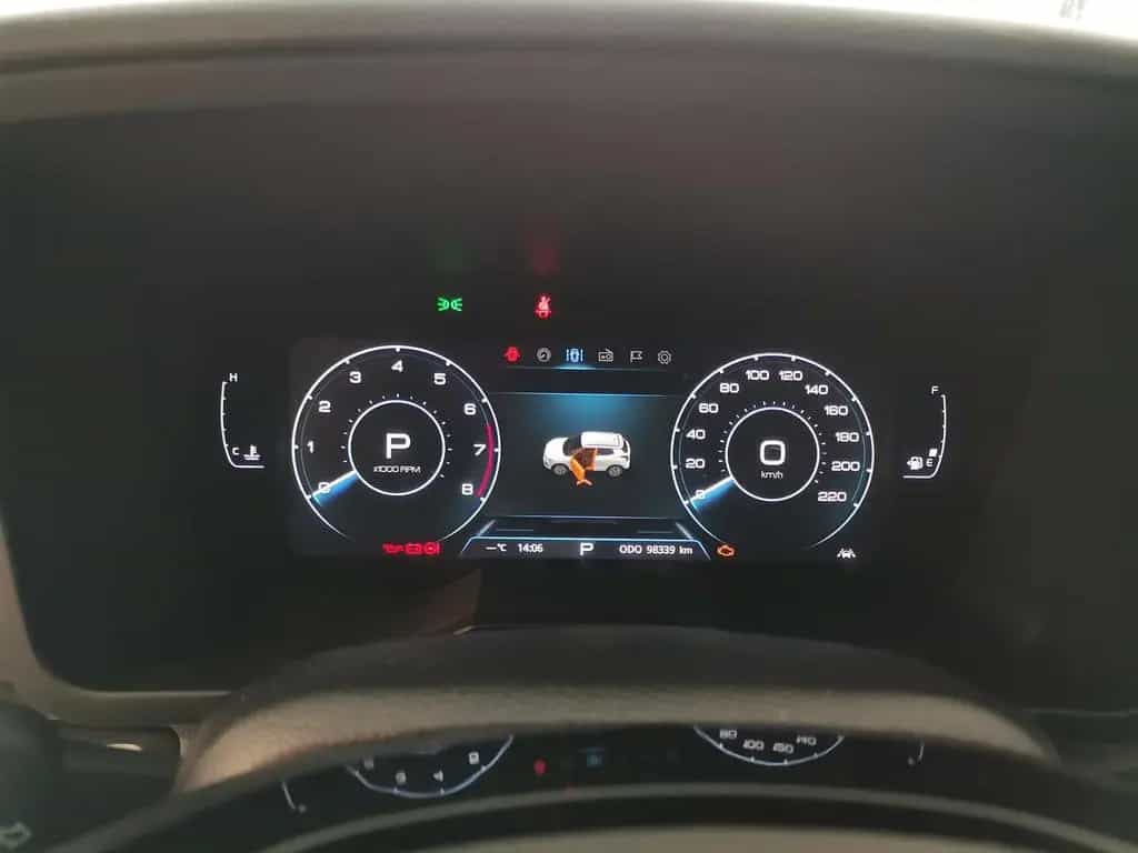 Ssangyong Tivoli Grand 1.5 T AT|Leder|LED|SHZ|RFK 11/2021-photo-13