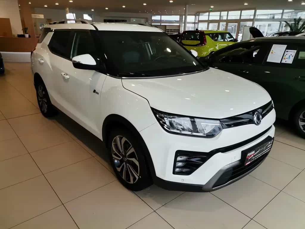 Ssangyong Tivoli Grand 1.5 T AT|Leder|LED|SHZ|RFK 11/2021-photo-3