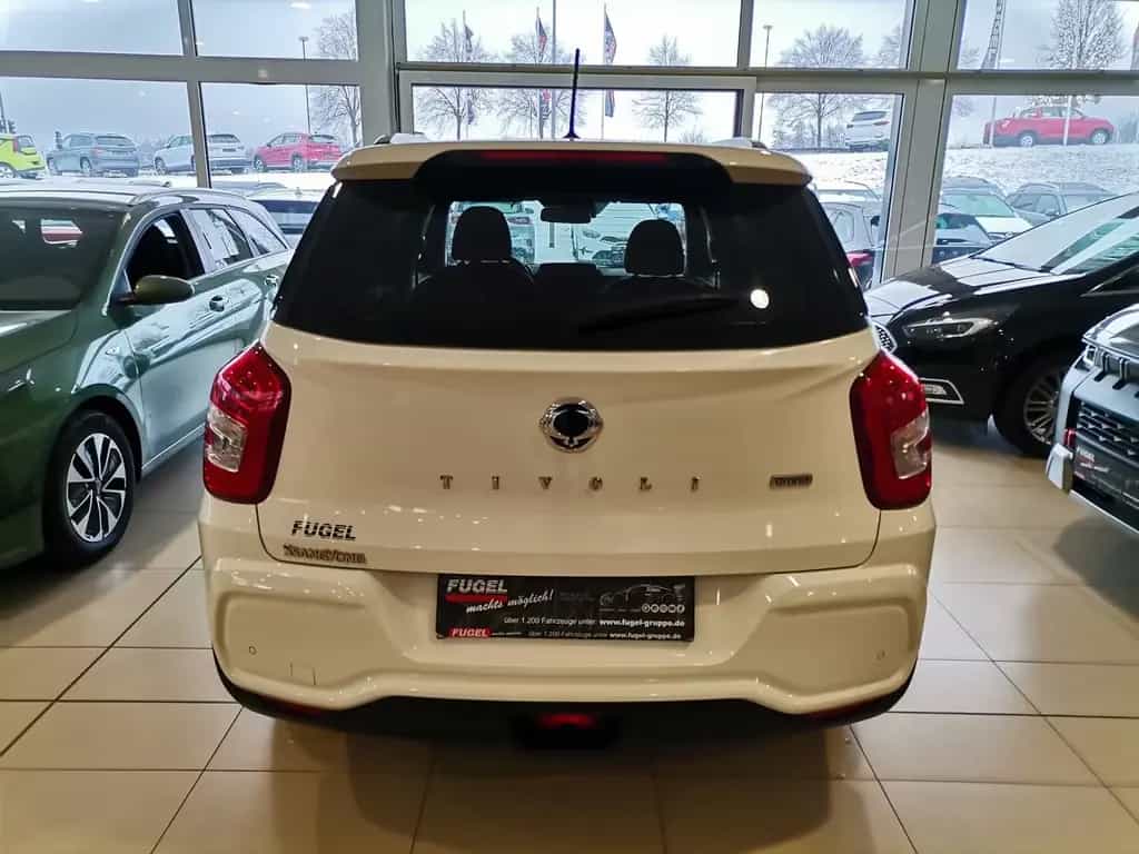 Ssangyong Tivoli Grand 1.5 T AT|Leder|LED|SHZ|RFK 11/2021-photo-5