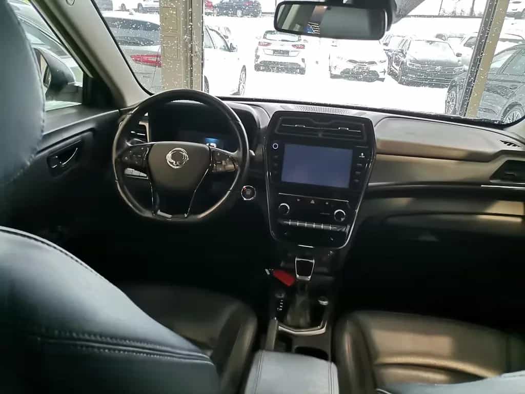 Ssangyong Tivoli Grand 1.5 T AT|Leder|LED|SHZ|RFK 11/2021-photo-9
