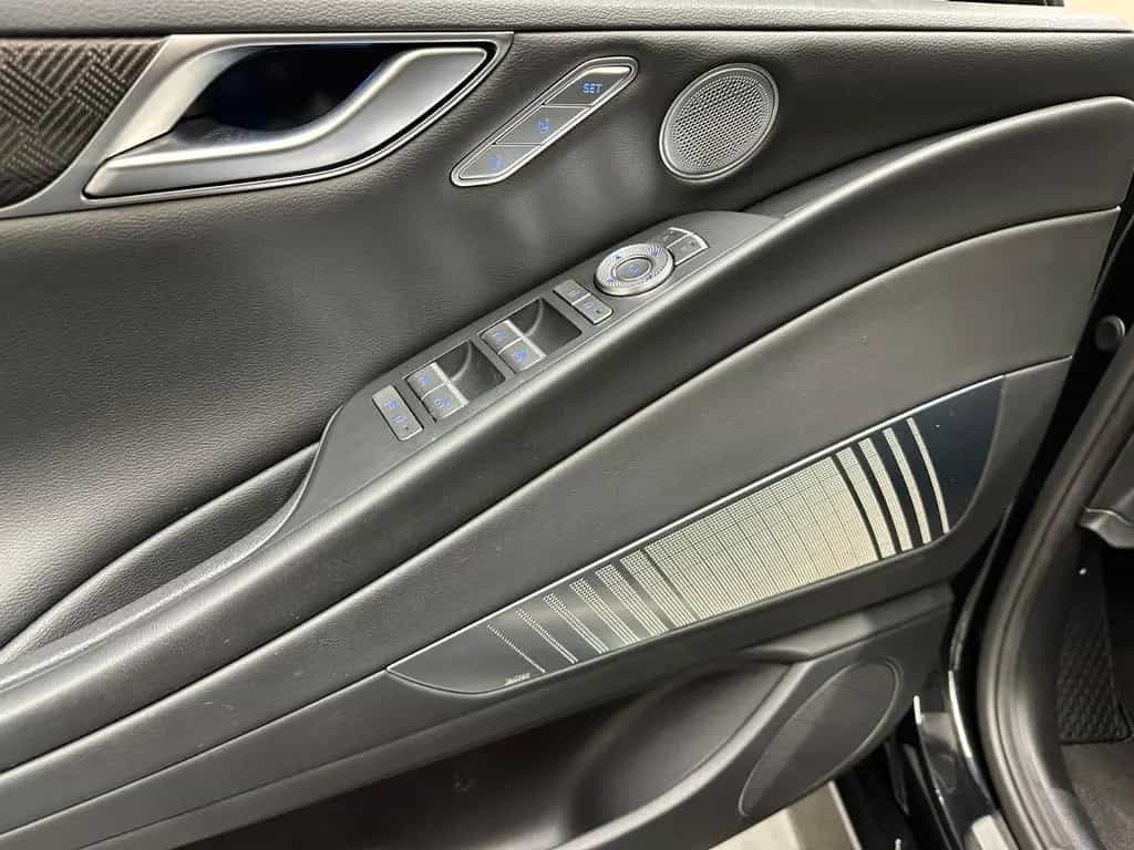 Genesis G80 2.5T RWD Sport *PANORAMADACH*SOUNDSYSTEM* 07/2024-photo-10