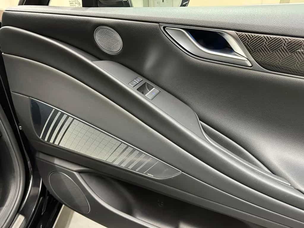 Genesis G80 2.5T RWD Sport *PANORAMADACH*SOUNDSYSTEM* 07/2024-photo-22