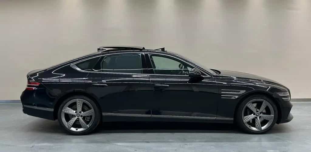 Genesis G80 2.5T RWD Sport *PANORAMADACH*SOUNDSYSTEM* 07/2024-photo-5