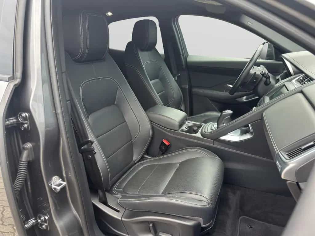 Jaguar E-Pace D240 R-Dynamic S ACC|Standheizung|360° 10/2020-photo-12