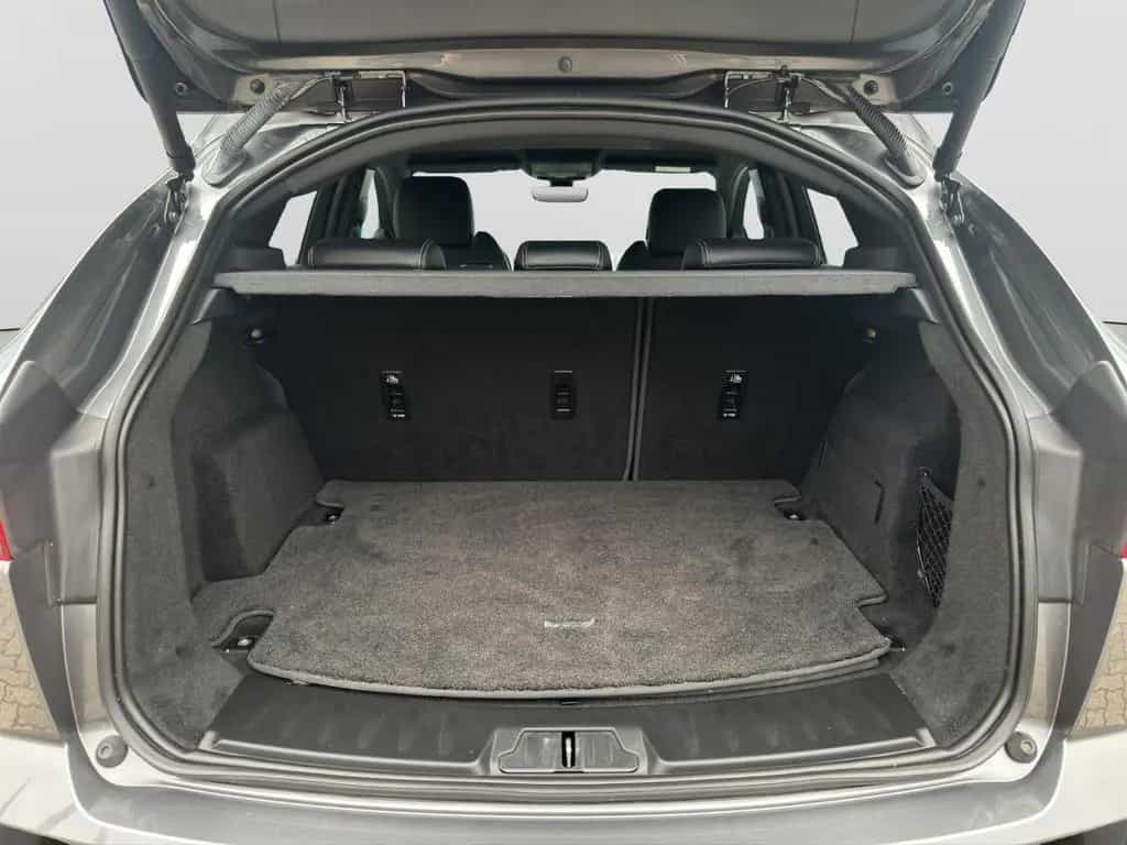 Jaguar E-Pace D240 R-Dynamic S ACC|Standheizung|360° 10/2020-photo-15