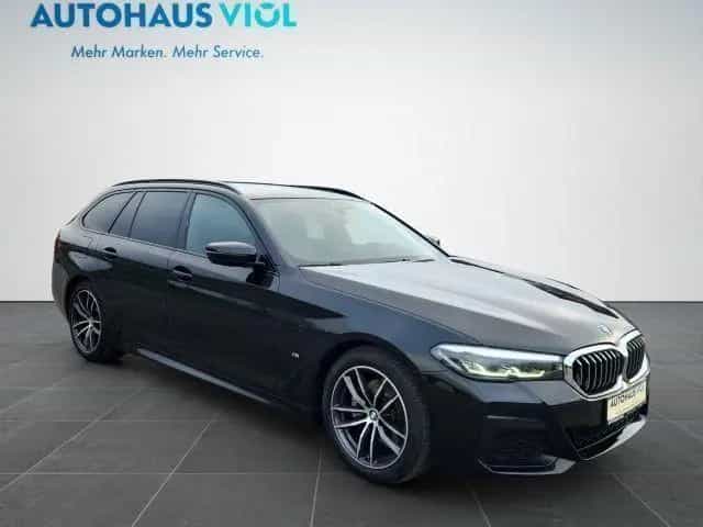 BMW 5 Series 520 d Touring M-Sport Mild-Hybrid 05/2021-photo-10
