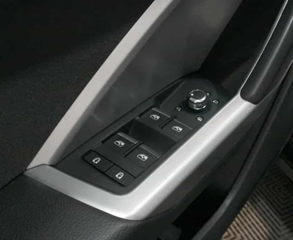 Audi Q3 35 TFSI basis *MATRIX*NAVI PLUS*PDC* 04/2019-photo-18