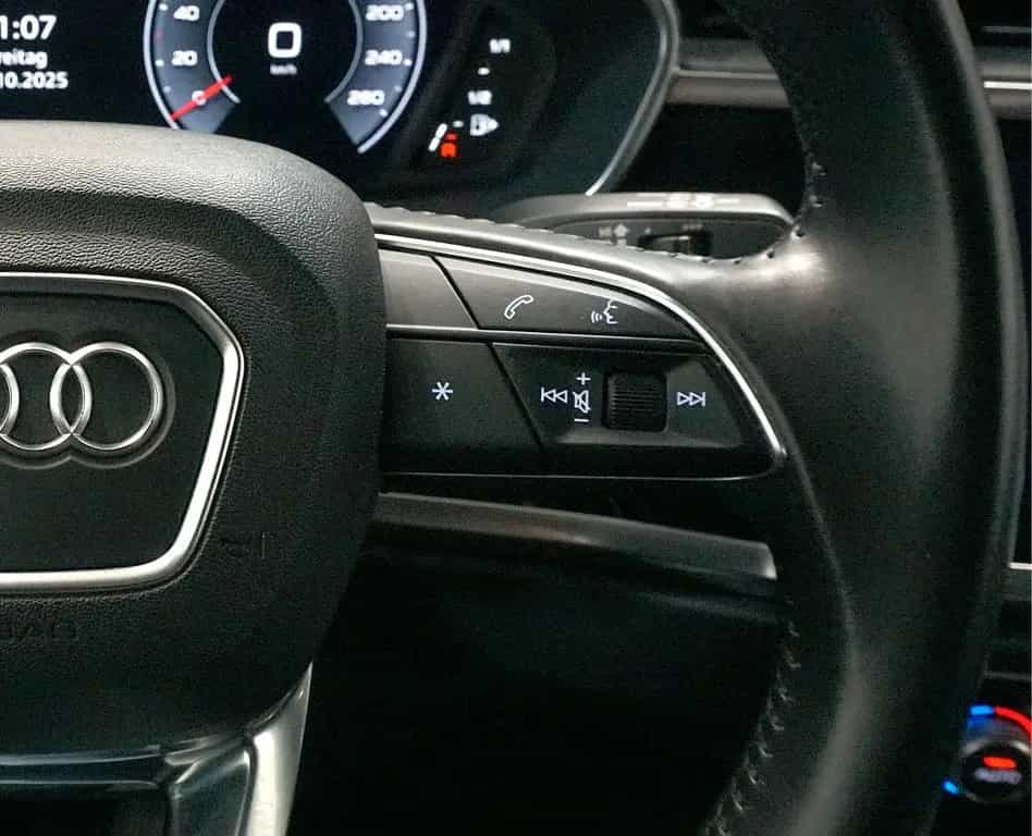 Audi Q3 40 TFSI quattro S line*TEM*RFK*ALC*MATRIX*AHK 04/2019-photo-12