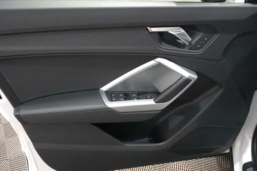 Audi Q3 40 TFSI quattro S line*TEM*RFK*ALC*MATRIX*AHK 04/2019-photo-15