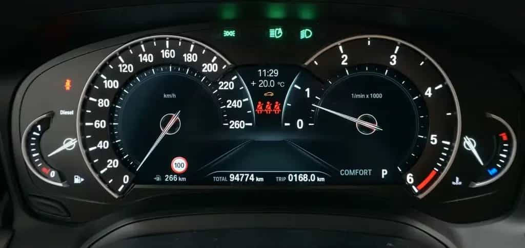 BMW 330 d xDrive Luxury Line *LEDER*LASER*SPORTSITZ* 07/2020-photo-12