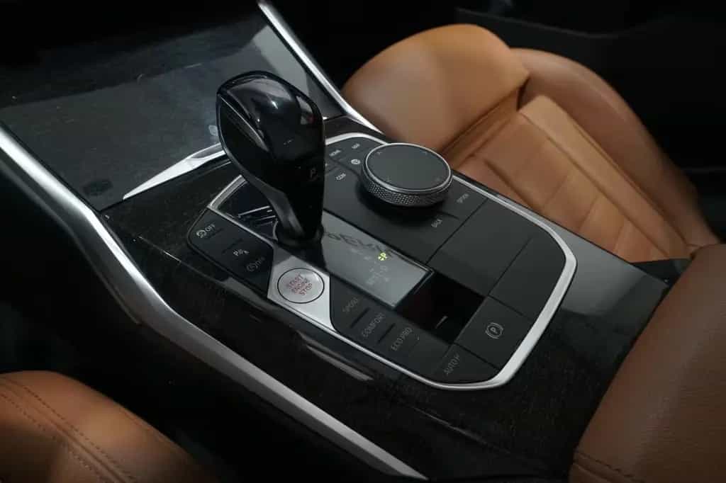 BMW 330 d xDrive Luxury Line *LEDER*LASER*SPORTSITZ* 07/2020-photo-13