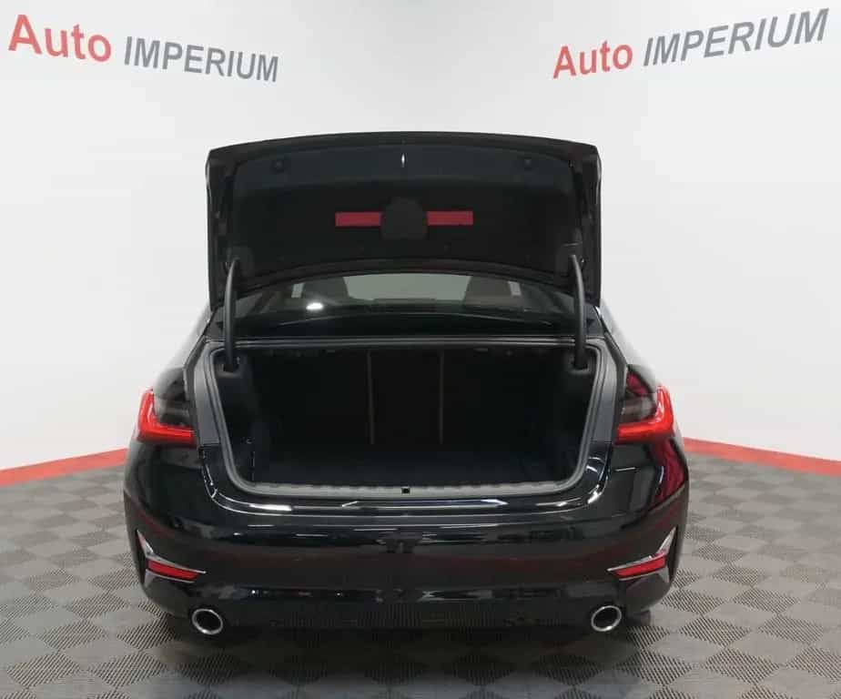 BMW 330 d xDrive Luxury Line *LEDER*LASER*SPORTSITZ* 07/2020-photo-31