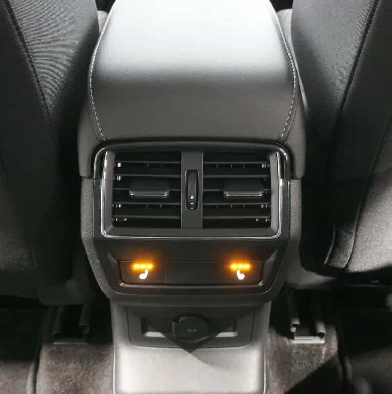 Skoda Karoq Style 1.5 TSI*TEMP*DAB*LED*VC*LHZ* 06/2022-photo-26